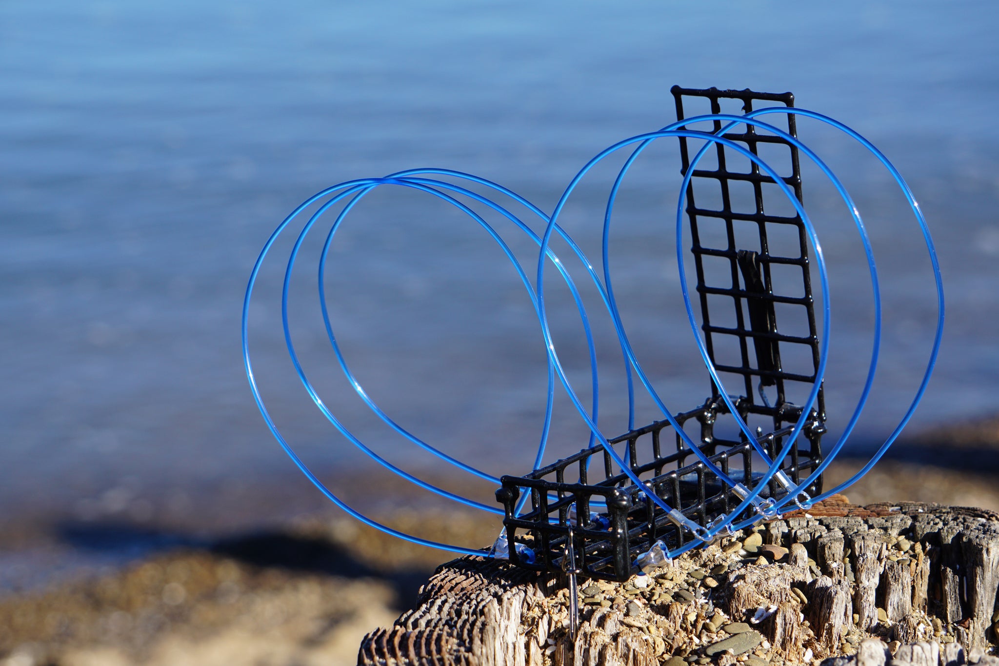 AirFly Castable Crab Traps for Dungeness, Rock and Blue Crab (3 Snares + Gauge + Glove + Loops)
